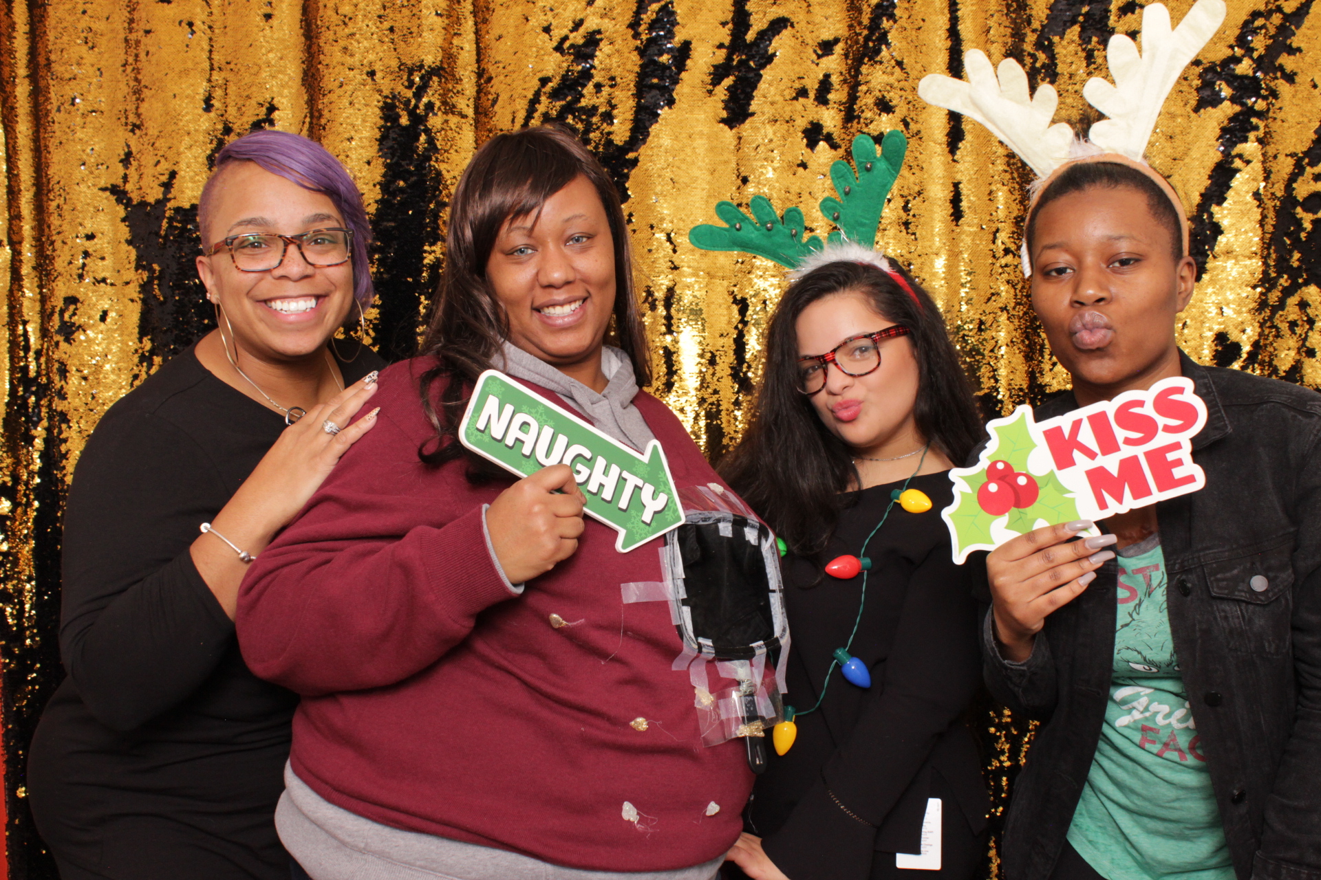 bswift Holiday Party | View more photos from the event at events.alfrescophoto.com/u/AlfrescoPhoto/bswift-Holiday-Party